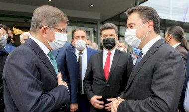 İki eski yol arkadaşından Erdoğan’a sert sözler