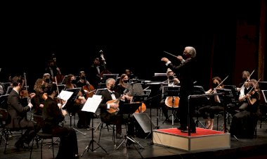 ORKESTRA ŞEFİ GÜRER AYKAL: GÜRÜLTÜNÜZÜ BİLE ÖZLEDİK