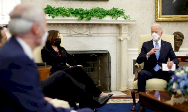 Biden Vali ve Belediye Başkanlarıyla Görüştü 