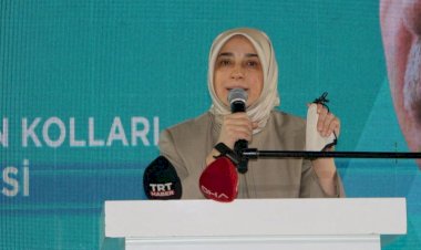 Özlem Zengin: AKP Grup Başkanvekili 'çıplak arama' sözleriyle neden tepki çekti, eleştirilere ne yanıt verdi?