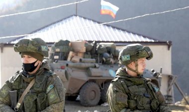 Ermenistan Azerbaycan sınırına Rus askeri istiyor