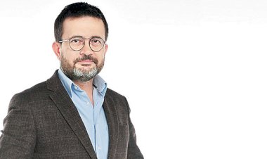 İbrahim Kiras   Ben devletim demeye başlamışsanız