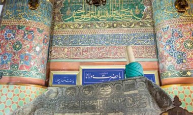 Geçer Dediklerimi Geçirdim | Mevlana Şiiri |