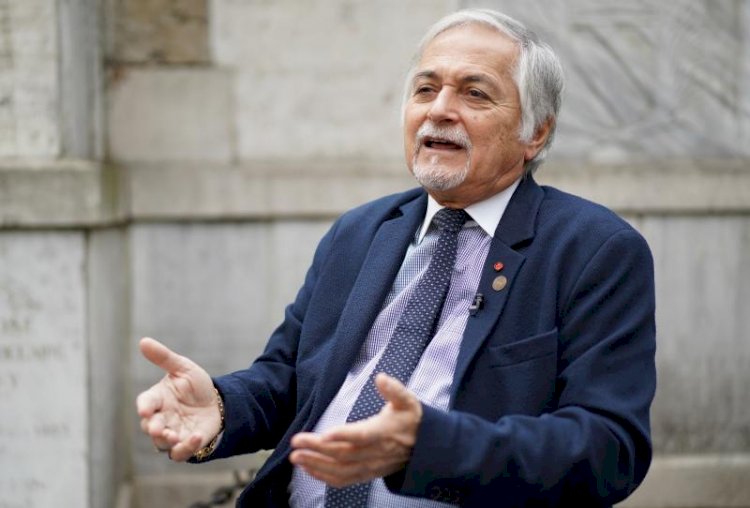 Vatikan Gizli Arşivi'nde bir dönemin "renkli" topluluğunu araştırdı…