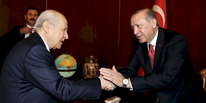 Erdoğan’ın Yeni Anayasayı Meclis’ten geçirme planını iktidara yakın gazete açıkladı
