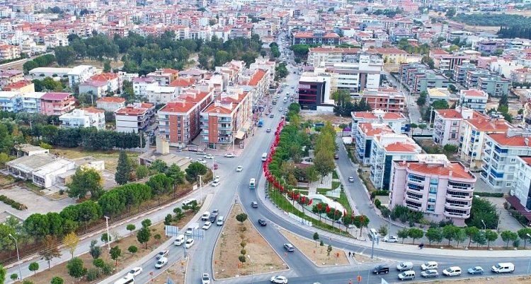 Her Şey Menderes İçin 