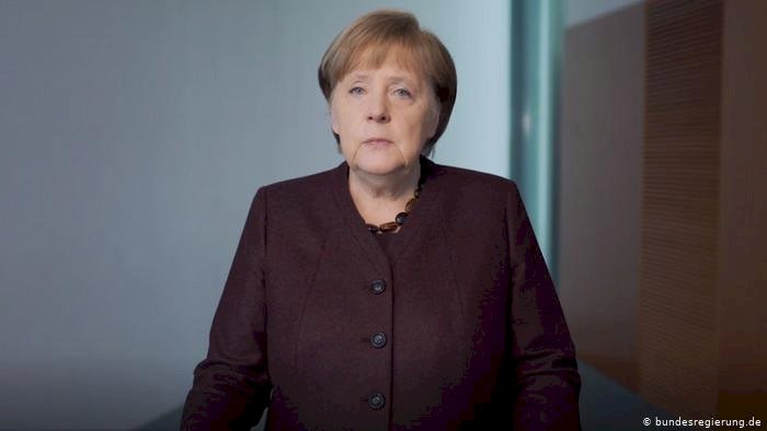 Merkel’den ırkçılığa karşı dayanışma çağrısı