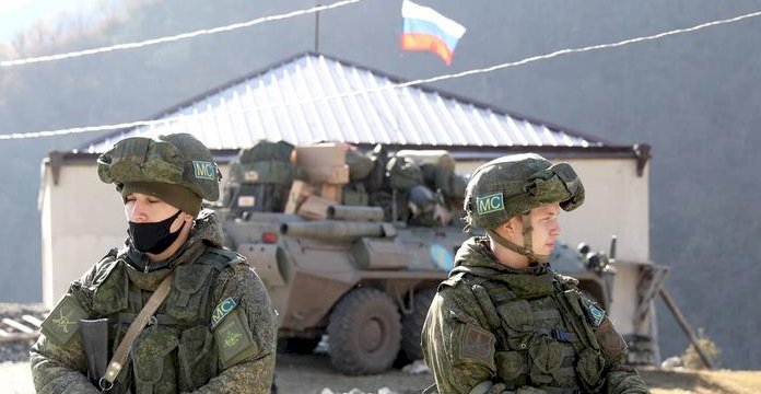 Ermenistan Azerbaycan sınırına Rus askeri istiyor