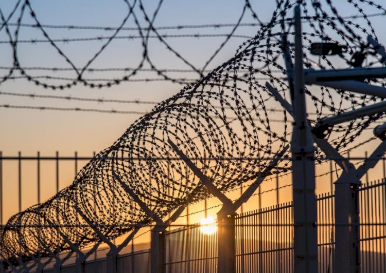 TBMM İnsan Hakları Komisyonu raporları: Cezaevilerinde çıplak arama yapılıyor