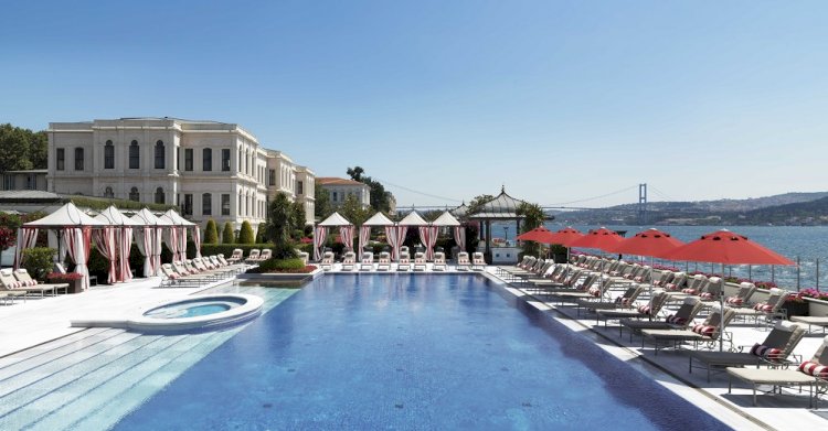 FORBES TRAVEL GUIDE FOUR SEASONS İSTANBUL OTELLERİNİ BİR KEZ DAHA BEŞ YILDIZLA ÖDÜLLENDİRDİ