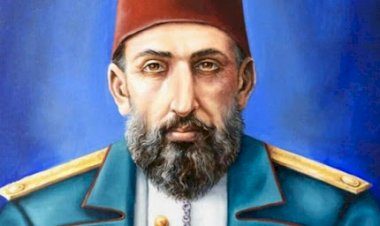 Hüseyin Çelik: Abdülhamid döneminde iki Türkiye kadar toprak kaybettik