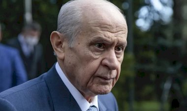 Bahçeli: Milli ve şuurlu gençler iletişim fakültesine gitsin