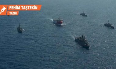 'Mavi Vatan'dan bir 'mumya' geçti