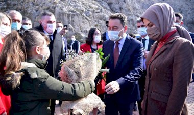 BABACAN EKONOMİ REFORMU İÇİN REÇETEYİ AÇIKLADI
