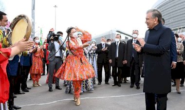 Özbekistan'da Nevruz coşkusu