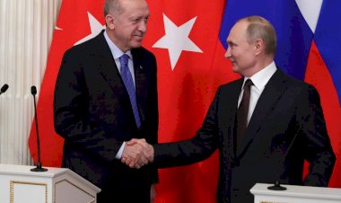 Türkiye Rusya ilişkilerine bir de böyle bakın...