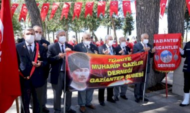Şahin Bey mezarı başında anıldı, evi müze oldu