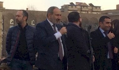 Paşinyan'dan erken seçim için istifa kararı