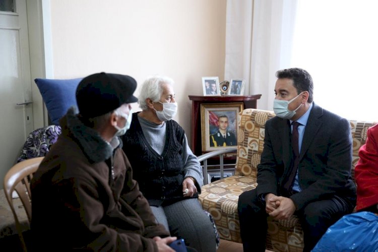 Babacan’dan şehit ailelerine taziye ziyareti