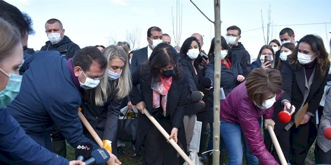 Terörü bitirmenin yolu başka ülkelerin deneyimlerini dikkate almaktan geçiyor…