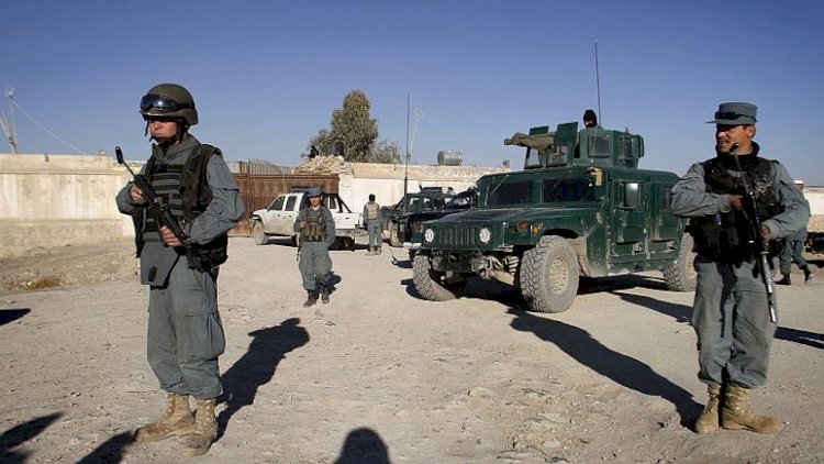 Afganistan'da bomba yüklü araçla intihar saldırısı: 8 ölü, 60 yaralı