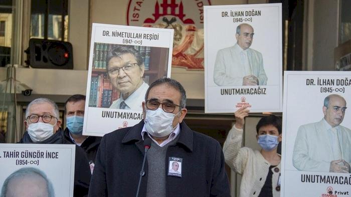 Doktor yakınlarını kaybedenler: "Mesleğine aşıktı"