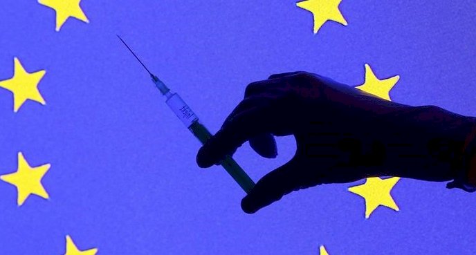 AB Komisyonu Başkan Yardımcısı Timmermans: Aşı stratejisinde hatalar yapıldı