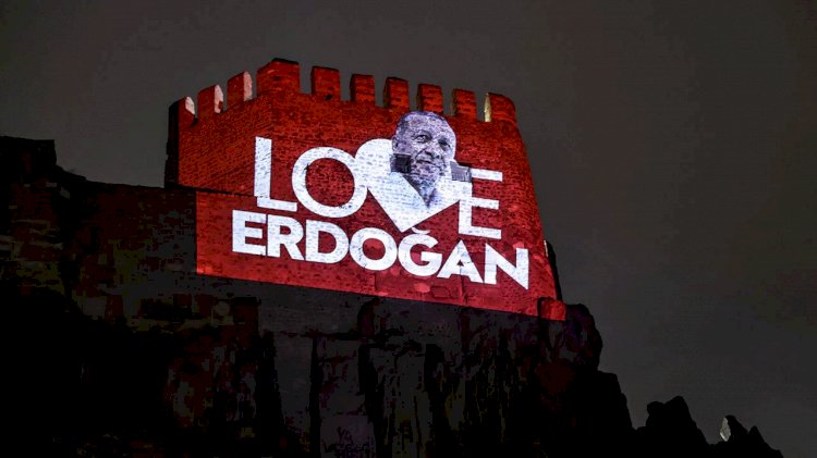 Stop and love Erdoğan