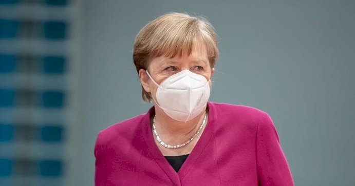 Merkel kapanmanın uzatılmasından yana