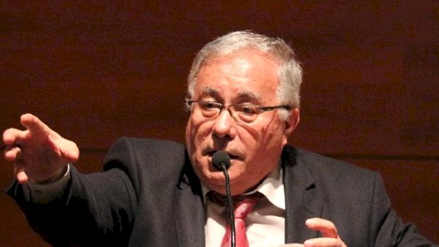 MİT, devlet demek değildir