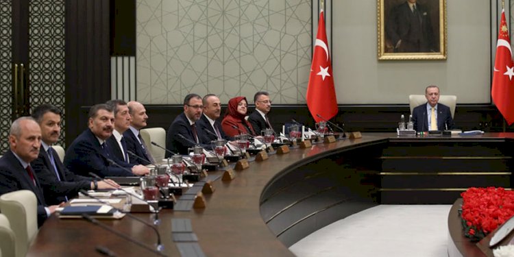 Başkent kulislerine bomba gibi düşen iddia! 8 Bakan bugün son toplantılarına katılacak