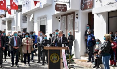 EDREMİT SABAHATTİN ALİ’YE SAHİP ÇIKTI