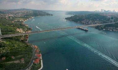 Türkiye 103  Amiralin bildirisini tartışıyor!