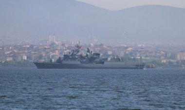 İmzacı emekli amirallerin lojman hakkı iptal edildi