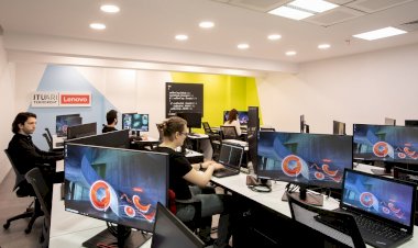 İTÜ ARI Teknokent bünyesinde Lenovo iş birliği ile kurulan yazılım laboratuvarı girişimcileri geleceğe hazırlayacak