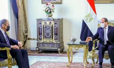 Lavrov, Kahire'de Sisi'yle görüştü