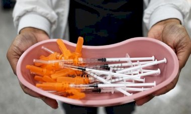 Pfizer: Aşıda üçüncü doz gerekebilir