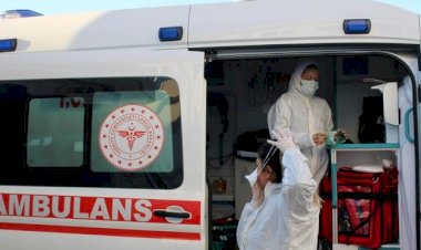 ‘Salgın kontrolü için sağlık çalışanları güçlendirilmeli’