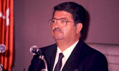 Turgut Özal ölümünün 28. yılında anılıyor