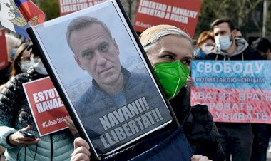 Batılı ülkelerden Rusya'ya Navalny tepkisi: Ölürse sonuçları olur