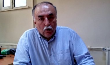 'KÖTÜ YAZAR' YİNE TÜRK'E KARŞI