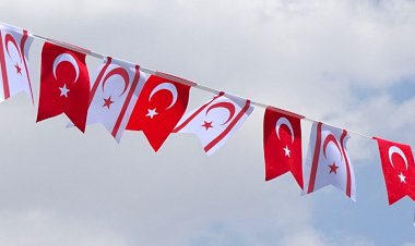 Barçın Yinanç KKTC'yi hiçe sayıp iki devletli formül savunulmaz