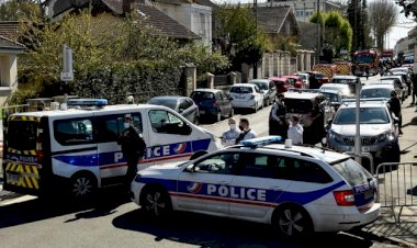 Fransa’da kadın polis memuru bıçaklanarak öldürüldü