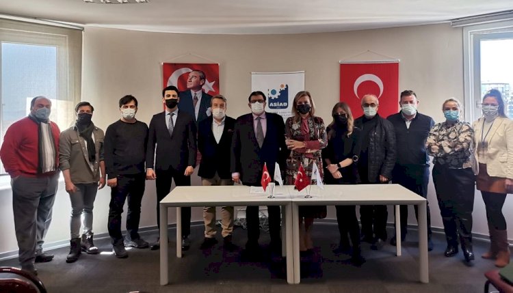 Türkiye artık bir yol ayrımındadır!