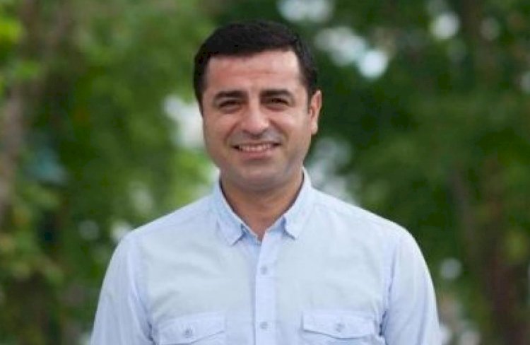 Selvi: Selahattin Demirtaş'ta eksik olan bir şey var, o da yeterince cesur olmaması