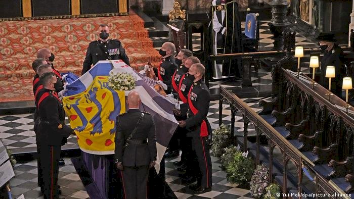 Prens Philip’e salgın önlemlerine uyumlu cenaze töreni