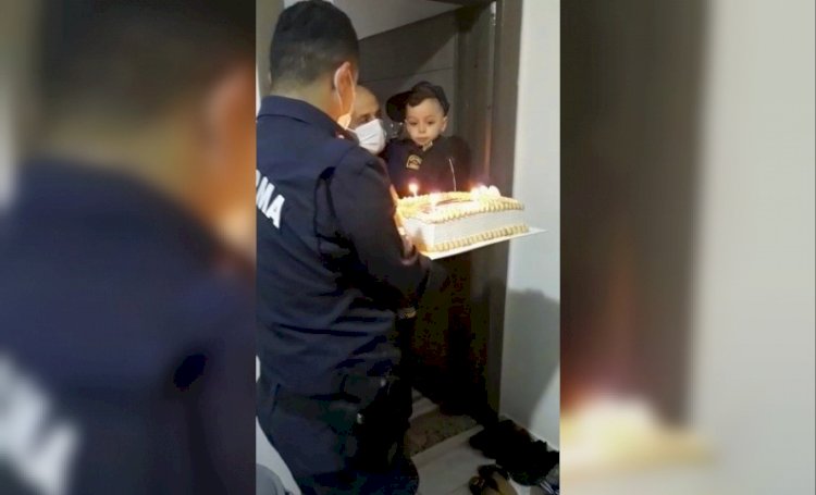 Jandarmadan şehit oğluna sürpriz doğum günü