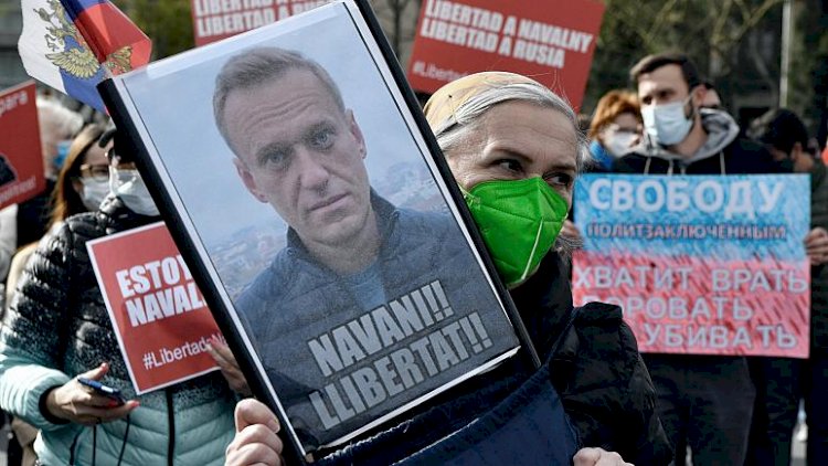 Batılı ülkelerden Rusya'ya Navalny tepkisi: Ölürse sonuçları olur