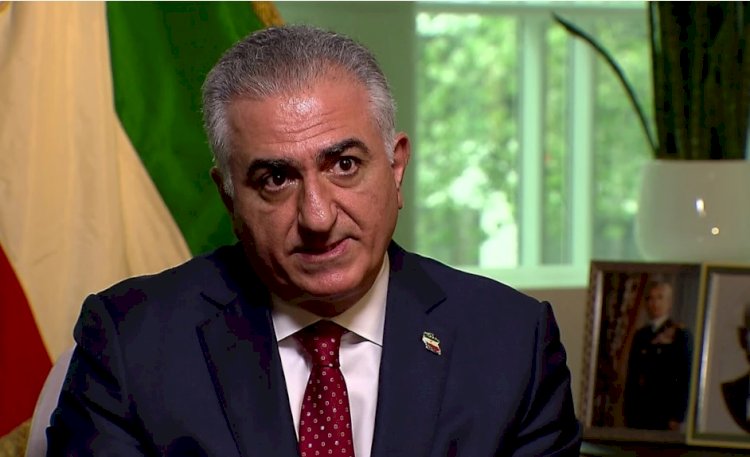 "İran'da İleride Halkın Seçtiği Bir Hanedan Olmalı"