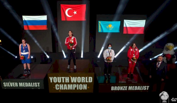 Büşra Işıldar dünya şampiyonu. Bir sporcumuz daha göğsümüzü kabarttı